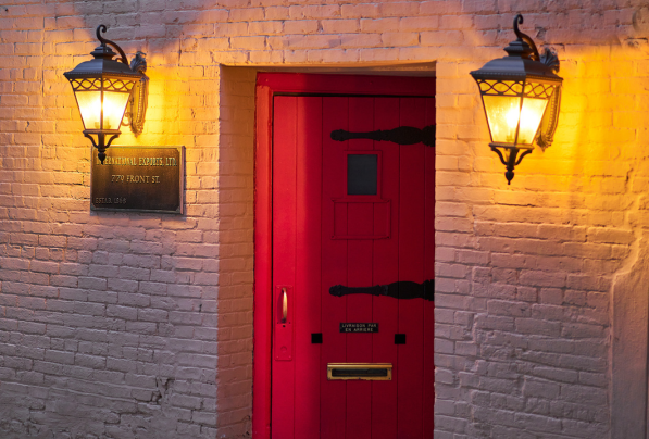 SafeHouse red Door